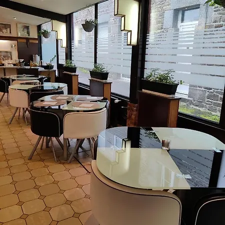 Saint - Pierre Hotell Villedieu-les-Poëles