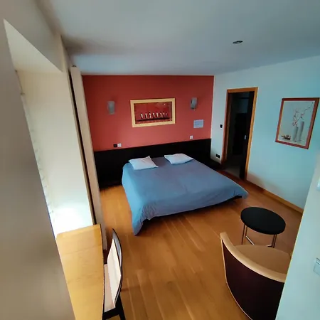 Saint - Pierre 2* Villedieu-les-Poeles-Rouffigny