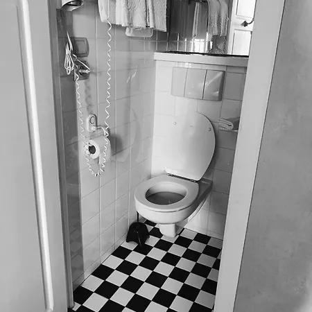 Saint - Pierre 2* Villedieu-les-Poëles