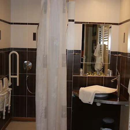 Saint - Pierre Villedieu-les-Poëles