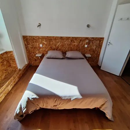 Saint - Pierre Hotel 2*