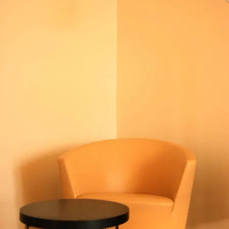 Hotel Saint - Pierre 2*