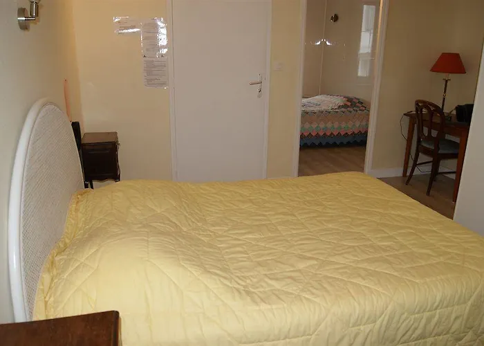 Saint - Pierre Villedieu-les-Poeles-Rouffigny