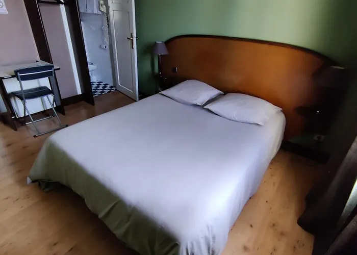 Saint - Pierre Villedieu-les-Poëles