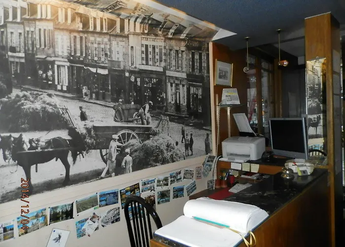 Saint - Pierre Hotel Villedieu-les-Poeles-Rouffigny